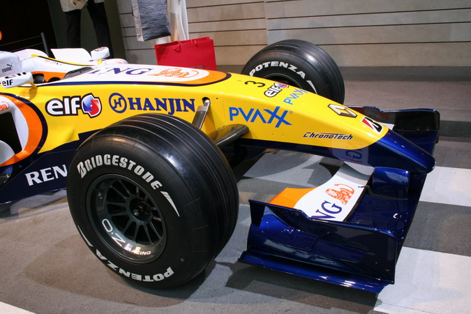 Renault Formule 1 R27 (ATELIER RENAULT)