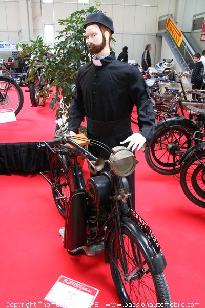 Moto Terrot club de France (Avignon Motors 2009)
