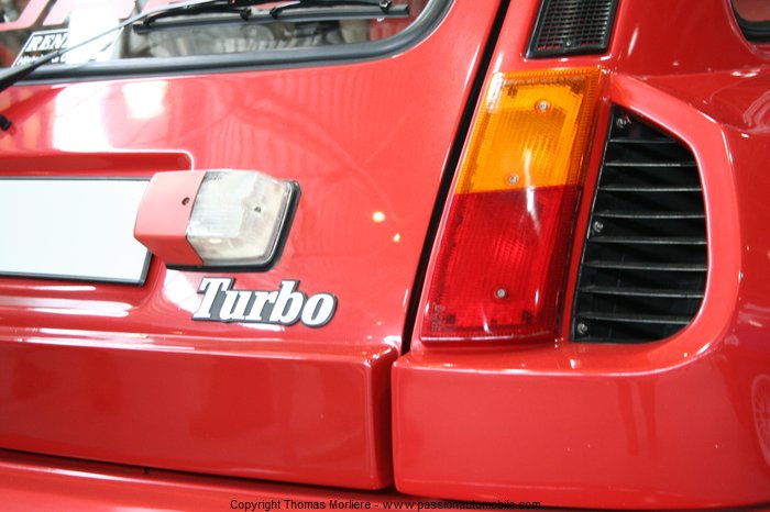renault 5 turbo au SALON EPOQU'AUTO 2010