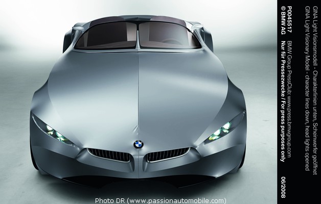 BMW GINA Light Visionary Concept-Car (Festival Automobile International 2009)
