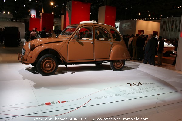 Citroen 2 CV by Hermes (Salon de l'automobile de Paris 2008)