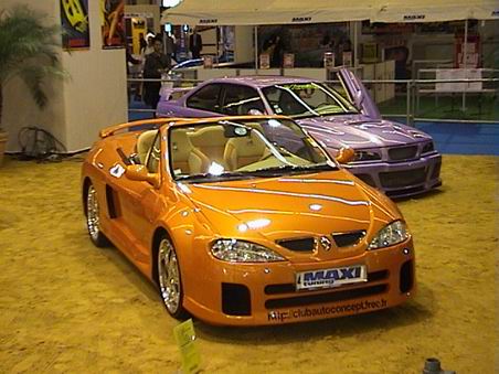 PHOTO MONDIAL DE l'AUTO 2002