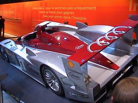 PHOTO MONDIAL DE l'AUTO 2002