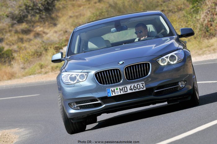 BMW Srie 5 Gran Turismo Xdrive 2010 (Mondial Auto 2010)