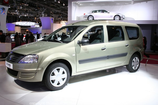 Dacia Logan MCV 2008 (Salon auto de Paris 2008)