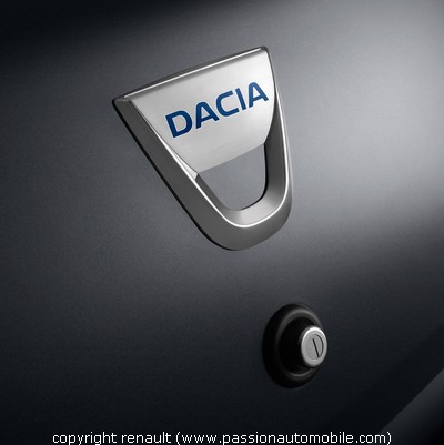 Dacia Sandero 2008 (Salon auto de Paris 2008)