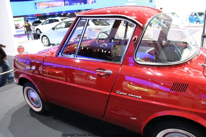 mazda r360 coupe 1960 (Mondial de l'automobile 2010)