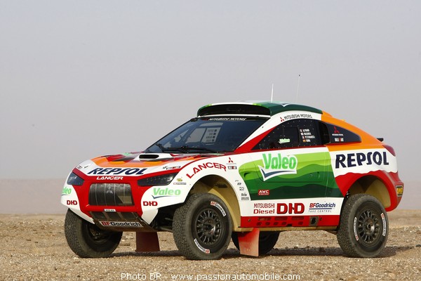 Mitsubishi racing lancer - Dakar 2009 (Mondial automobile 2008)