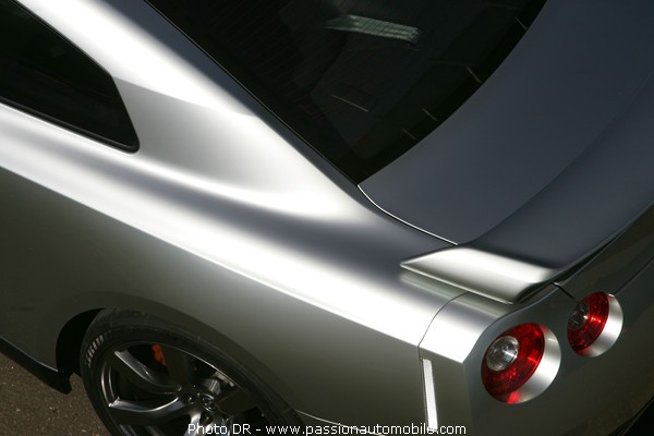 Nissan GT-R 2009 (Mondial de l'auto 2008)