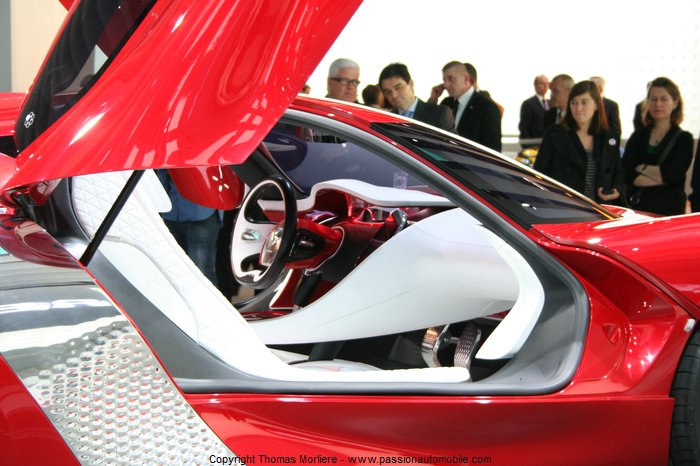 renault dezir concept car mondial auto 2010 (Salon mondial auto Paris 2010)