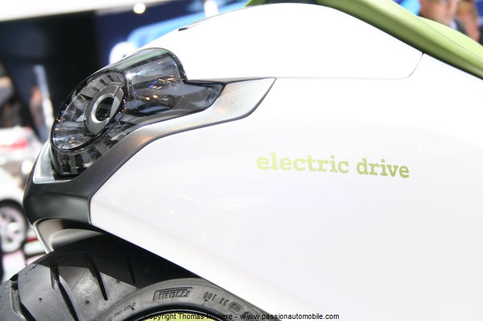 smart scooter electric drive 2010 (Salon mondial automobile 2010)