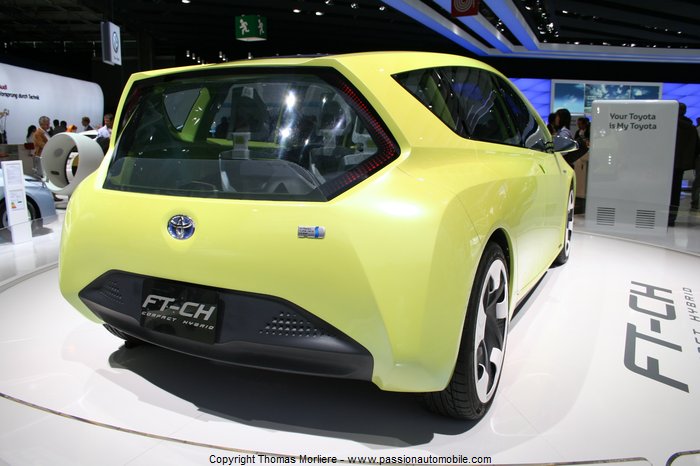 toyota ft ch concept hybrid 2010 (Mondial Auto 2010)