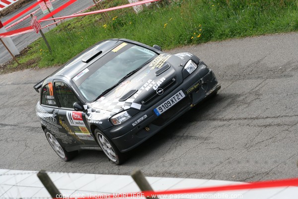 19 - BOUHOT - Opel Astra (Rally Lyon Charbonniere 2009)