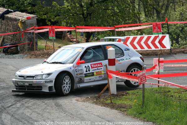 20 - FAVRAT - Renault Megane Maxi (Rally Lyon Charbonniere 2009)