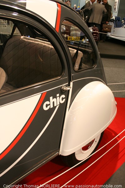 Citroen 2 CV Chic (Salon auto Retromobile 2009)