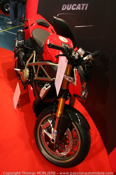 Ducati StreetFighter (Salon de la moto de Lyon 2009)