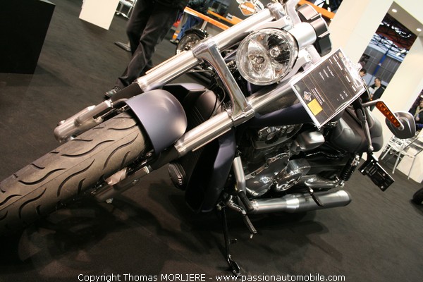 Harley-davidson Vrod Muscle VRSCF 1250 au salon Moto de Lyon 2009