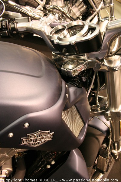 Harley Vrod Muscle VRSCF 1250 (Salon de la moto)