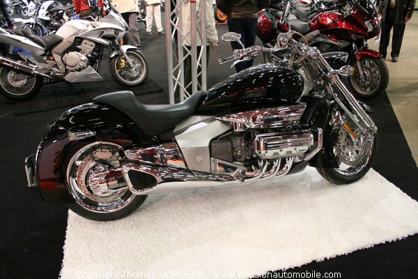 Moto Honda Rune 1800 (Salon 2 roues de Lyon 2009)
