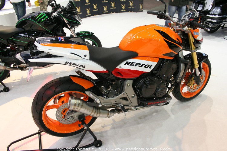 moto honda (honda au salon de la Moto de Lyon 2010)