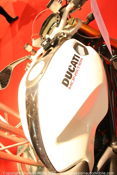 Monster 1100 S Ducati Performance au salon Moto de Lyon 2009
