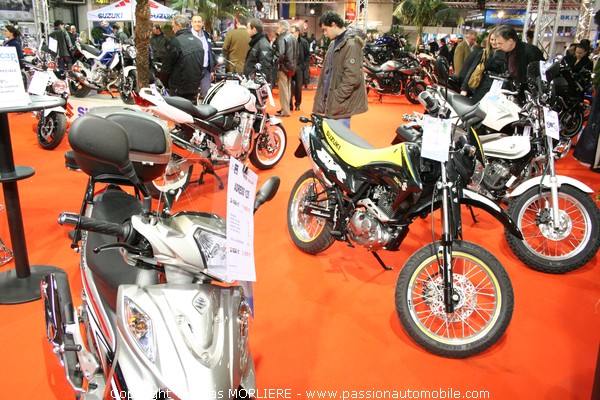 Moto SUZUKI (Salon deux roues de Lyon 2009)