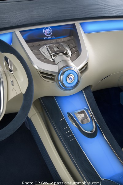 Concept-car Buick Riviera (SALON AUTO DE DETROIT 2008)