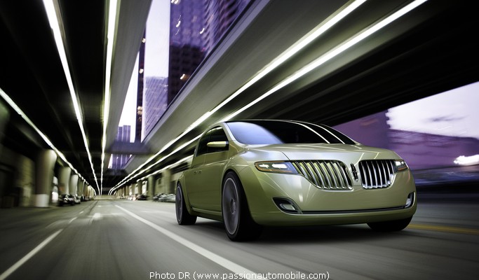 Concept-Car Lincoln C-Concept (NAIAS 2009)