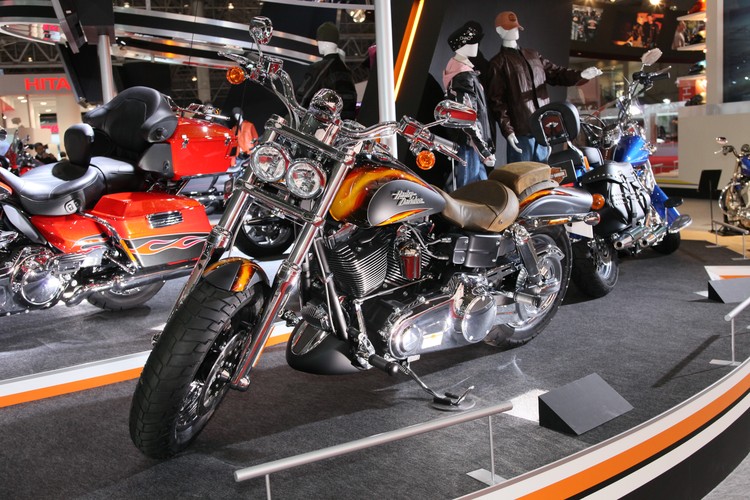 Harley-Davidson FXDF2-CVO (Salon de Tokyo 2009)