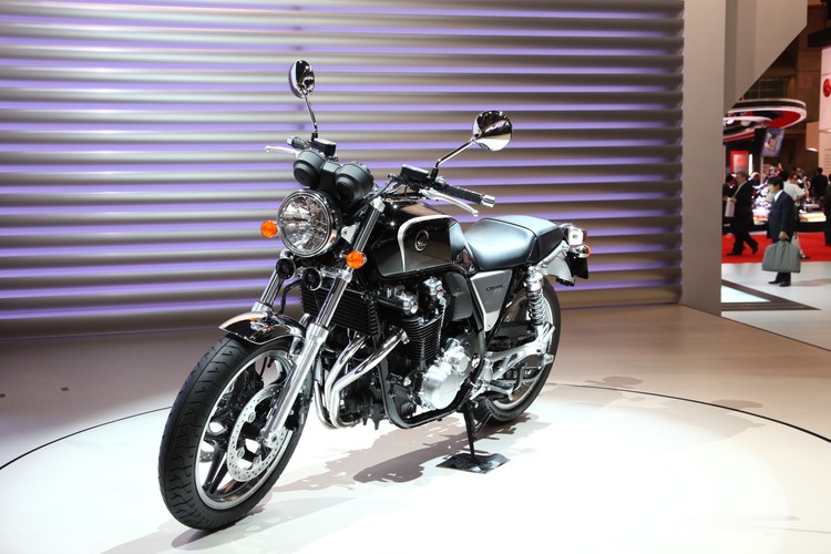 Honda CB1100   (Salon auto de Tokyo 2009)