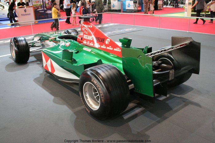 formule 1 jaguar r3 2002 (salon de Lyon 2011)