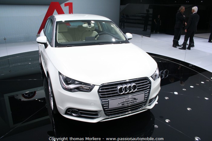 Audi e-tron 2010 concept-car au salon de Genve 2010