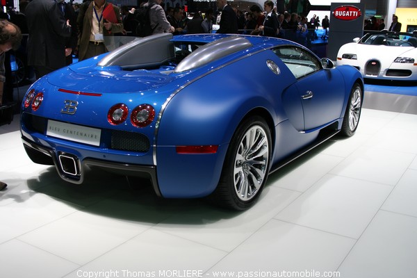 Bugatti Veyron Bleu de France (Salon auto de Geneve 2009)