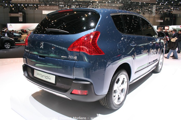 Peugeot 3008 Hybrid 4 2010 (Salon de Geneve 2010)